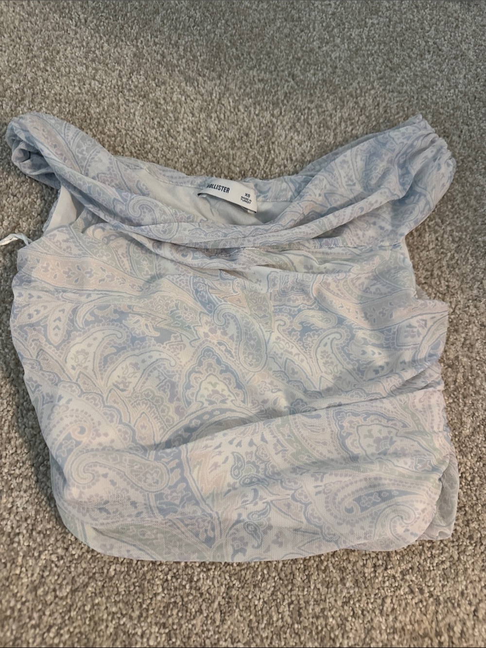 Hollister Women's Pastel Paisley Off-Shoulder Camisole - Light Blue & White
